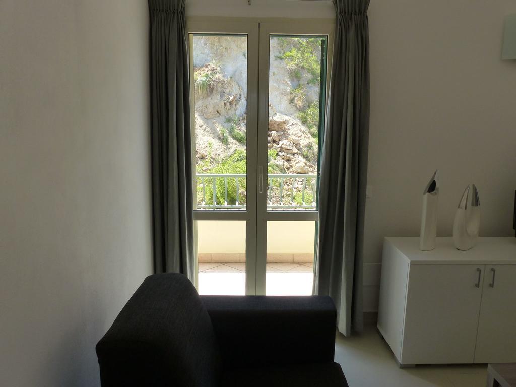 Chic In Italy Apartment